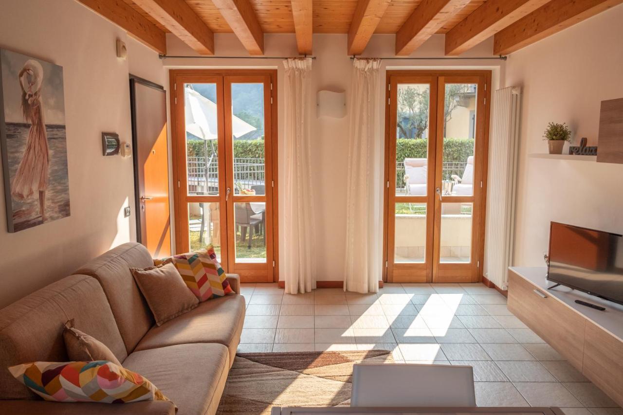 Happy Guest Apartments - Lake & Relax Riva di Solto Exterior foto